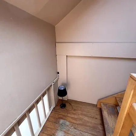 Ty Malo à Deux Pas De La *