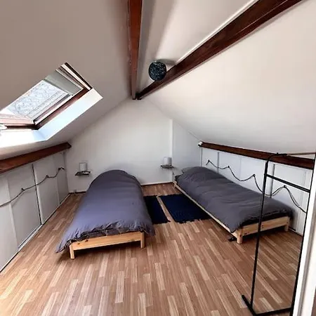 Ty Malo A Deux Pas De La *